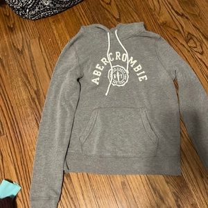 Abercrombie sweatshirt